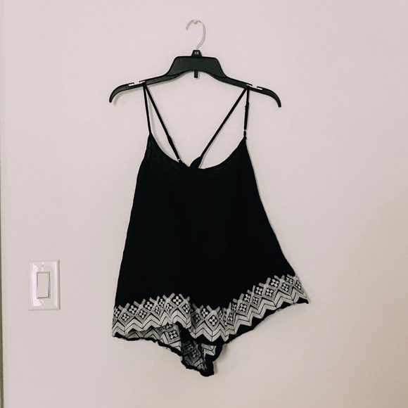 Black tribal pattern Spaghetti strap tank top - Picture 2 of 3